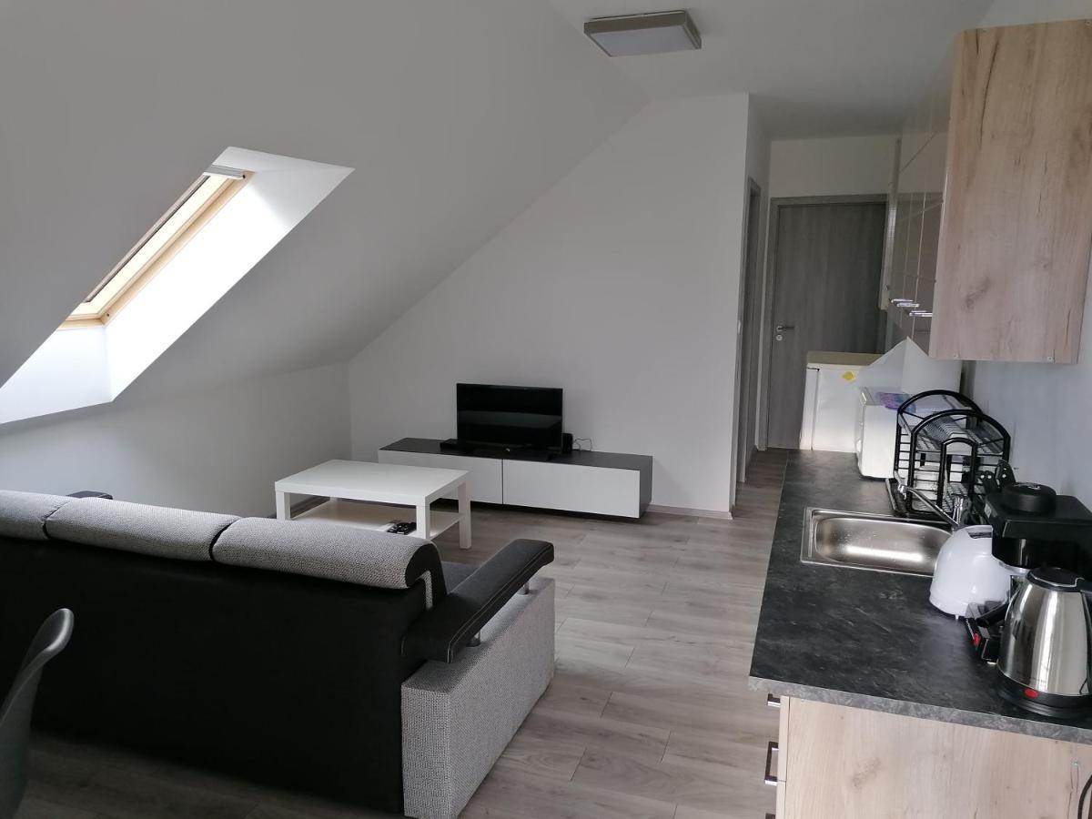 Mohacs Apartman Ngoại thất bức ảnh
