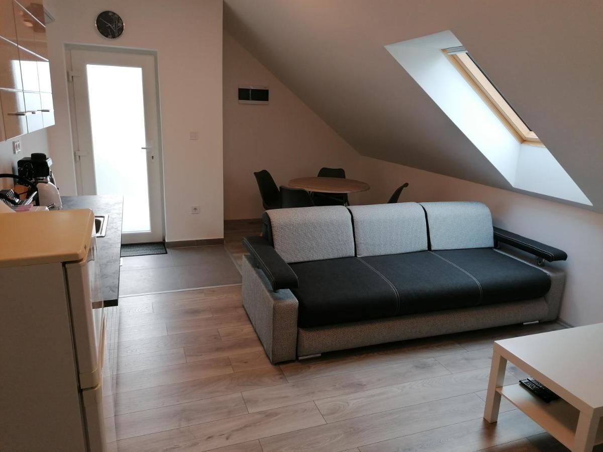 Mohacs Apartman Ngoại thất bức ảnh