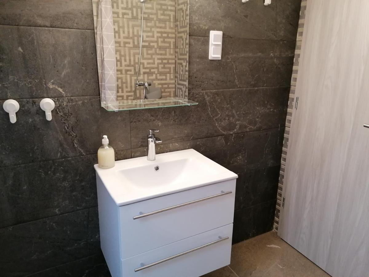 Mohacs Apartman Ngoại thất bức ảnh