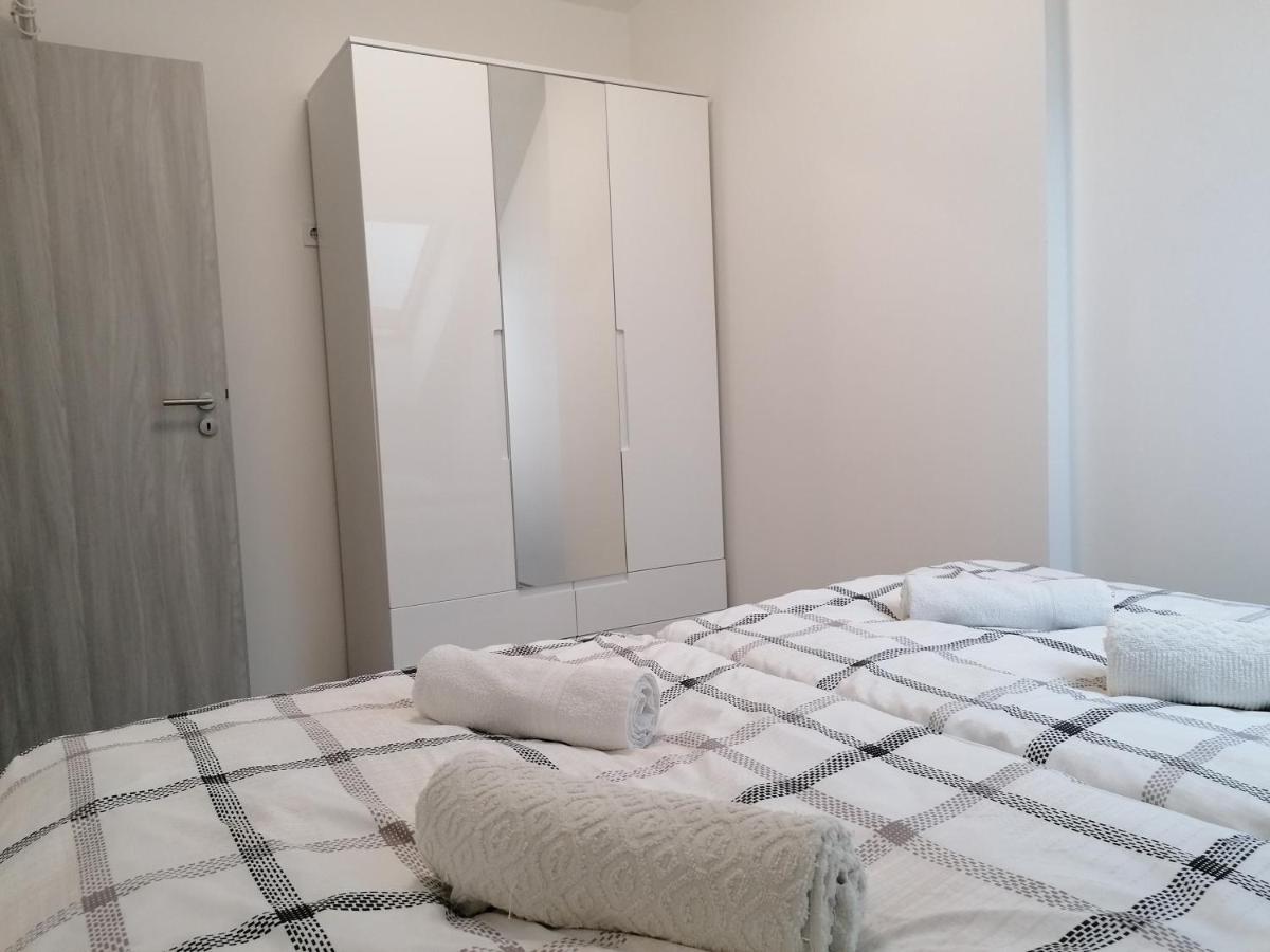Mohacs Apartman Ngoại thất bức ảnh