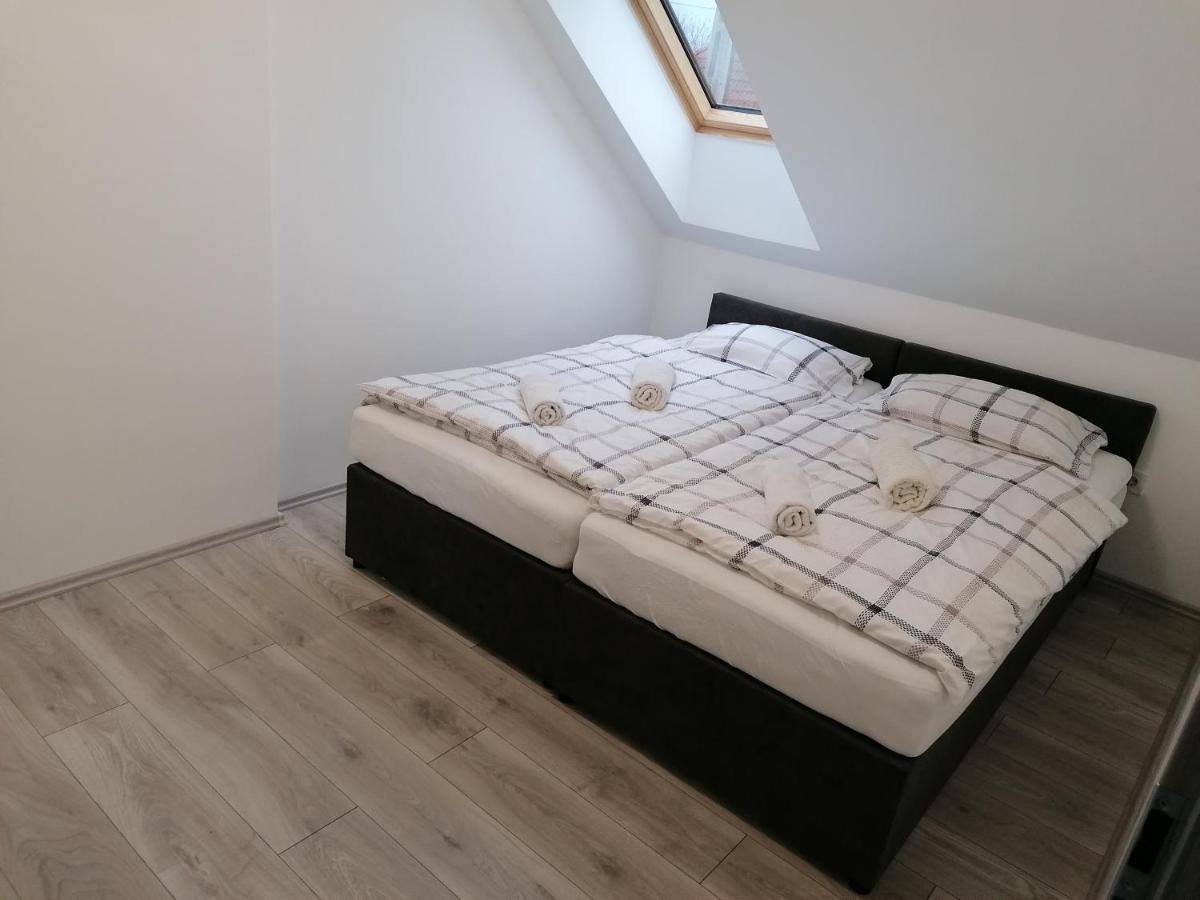 Mohacs Apartman Ngoại thất bức ảnh